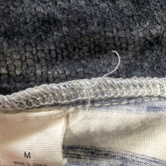 Moth pullover Anthropoligie - Picture 3 of 4